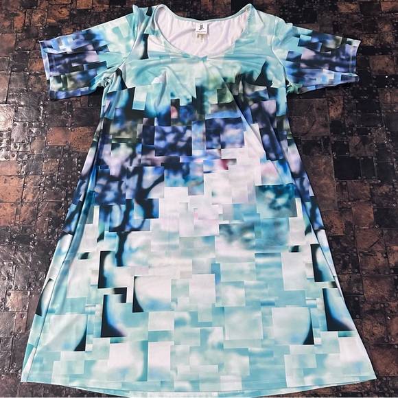 Julia Jordan Women's Blue Short Sleeve Dress Size 14W - Picture 1 of 3